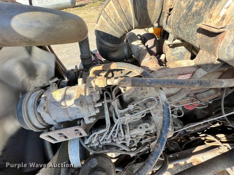 image for item ID9706 1989 Peterbilt 376  semi truck