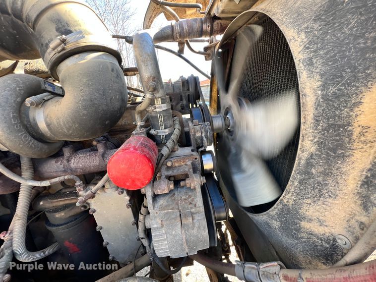 image for item ID9706 1989 Peterbilt 376  semi truck