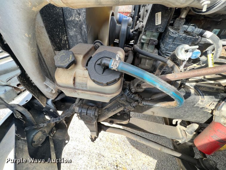 image for item ID9717 2006 Freightliner Columbia 120  semi truck