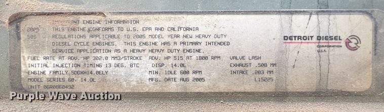 image for item ID9717 2006 Freightliner Columbia 120  semi truck