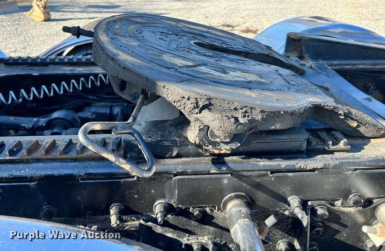 image for item ID9719 2009 Peterbilt 389  semi truck