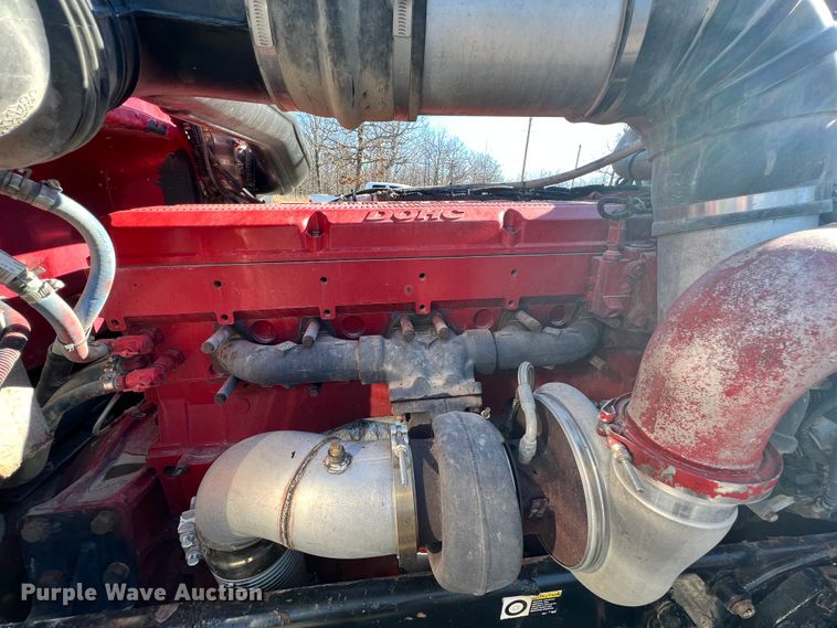 image for item ID9719 2009 Peterbilt 389  semi truck