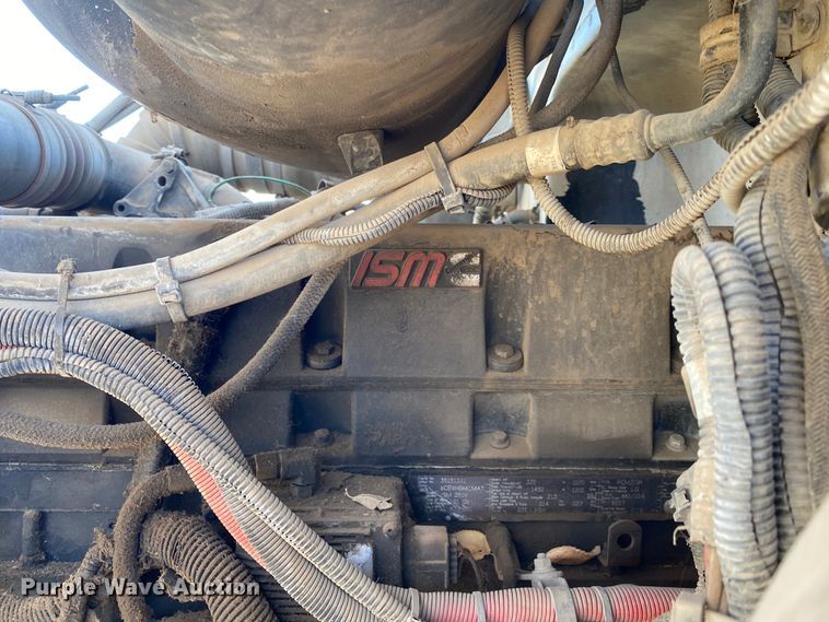 image for item IG9710 2007 Peterbilt 357  truck cab and chassis