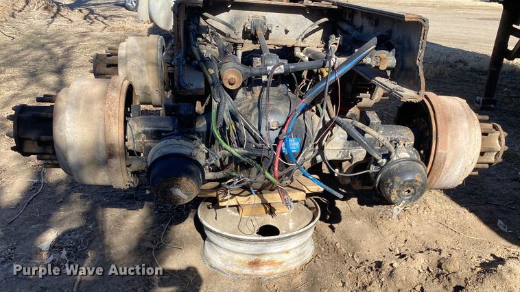 image for item IG9710 2007 Peterbilt 357  truck cab and chassis