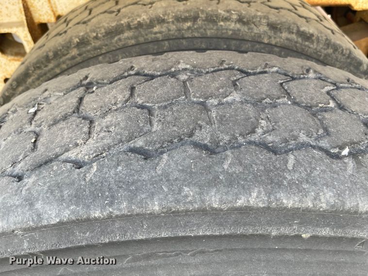 image for item IJ9695 1998 Beall BSBDS-21-1-HH  bottom dump trailer