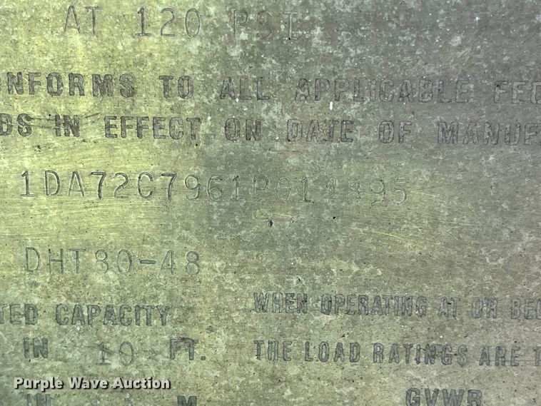 image for item IJ9718 2001 Dakota Trail-eze  drop deck trailer