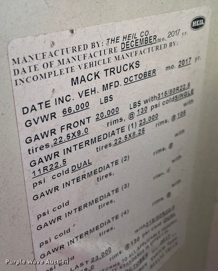 image for item IX9718 2018 Mack LR633  refuse truck