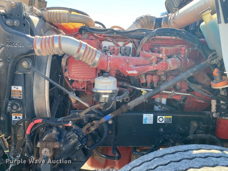 image for item JN9178 2009 Kenworth T800  winch truck