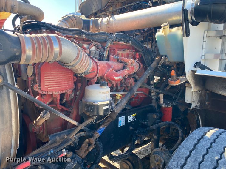 image for item JN9178 2009 Kenworth T800  winch truck