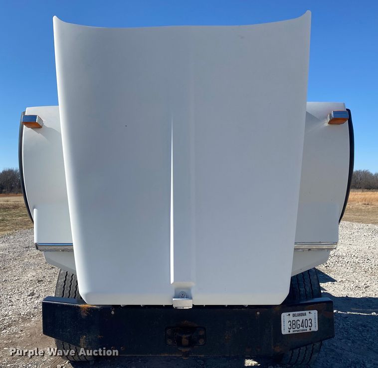 image for item JN9178 2009 Kenworth T800  winch truck