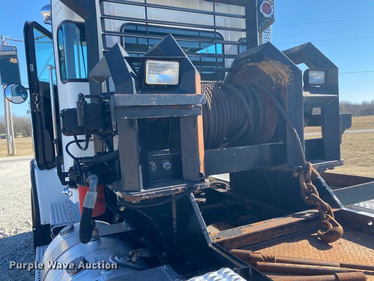 image for item JN9178 2009 Kenworth T800  winch truck