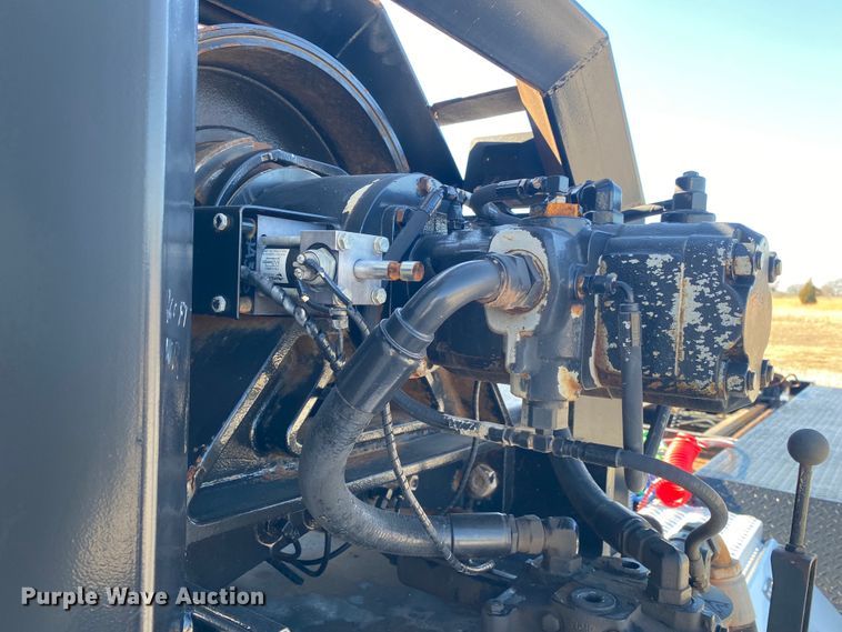 image for item JN9178 2009 Kenworth T800  winch truck