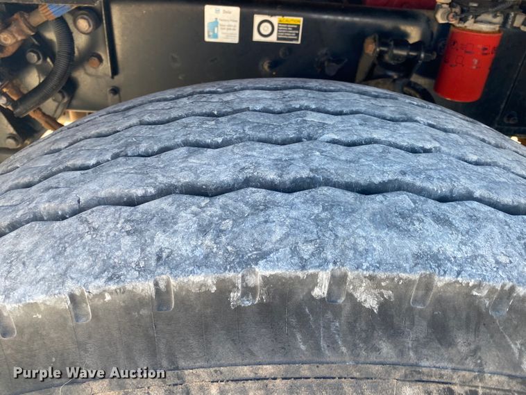 image for item JN9178 2009 Kenworth T800  winch truck