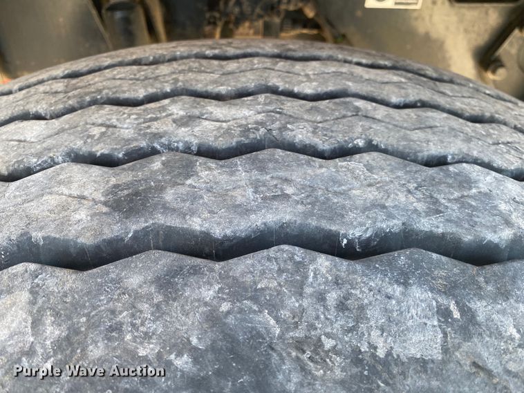 image for item JN9178 2009 Kenworth T800  winch truck