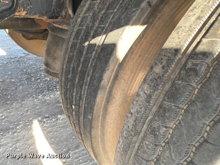 image for item JN9178 2009 Kenworth T800  winch truck