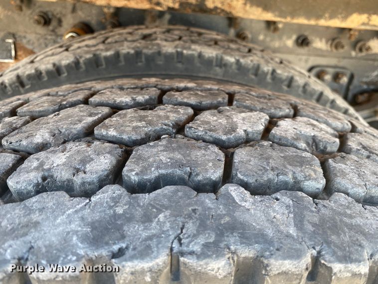 image for item JN9178 2009 Kenworth T800  winch truck