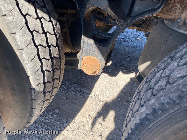 image for item JN9178 2009 Kenworth T800  winch truck