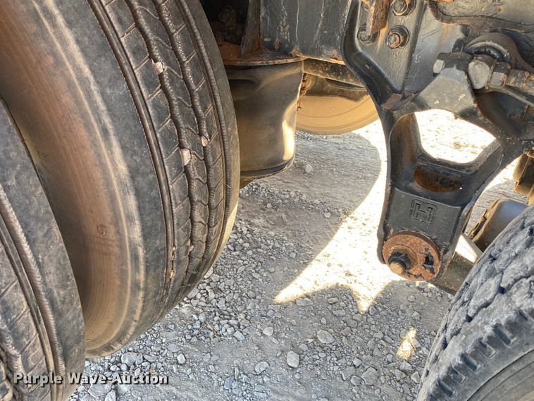 image for item JN9178 2009 Kenworth T800  winch truck