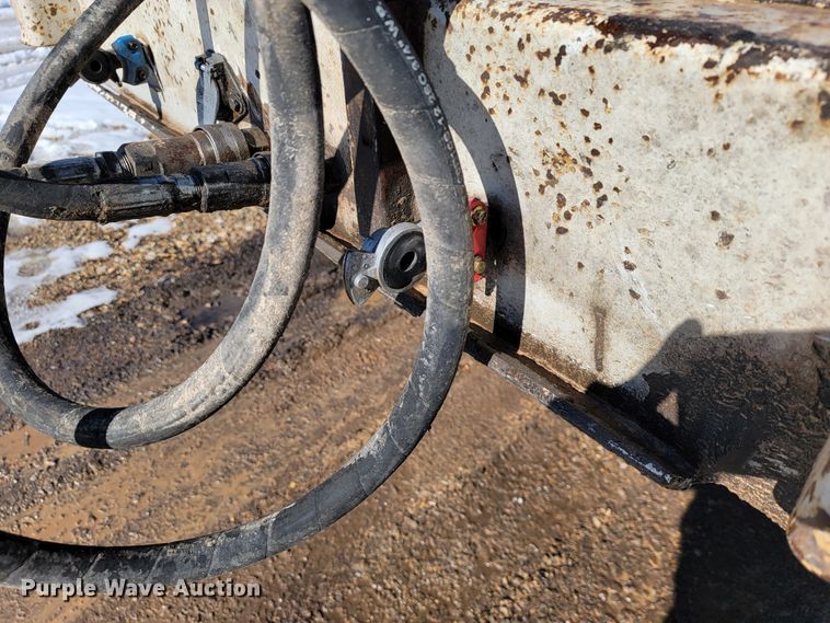 image for item JP9032 1994 Landoll 317A  drop deck equipment trailer