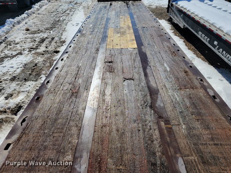 image for item JP9032 1994 Landoll 317A  drop deck equipment trailer