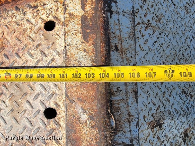 image for item JP9032 1994 Landoll 317A  drop deck equipment trailer