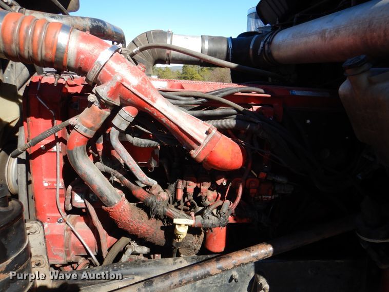 image for item JS9723 2007 Kenworth W900  semi truck