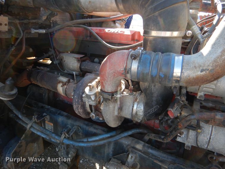 image for item JS9723 2007 Kenworth W900  semi truck