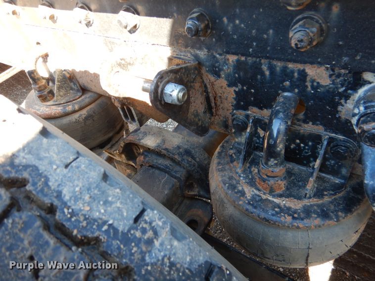 image for item JS9723 2007 Kenworth W900  semi truck