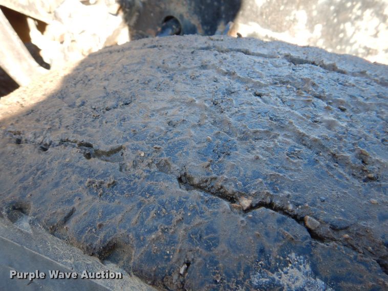 image for item JS9723 2007 Kenworth W900  semi truck