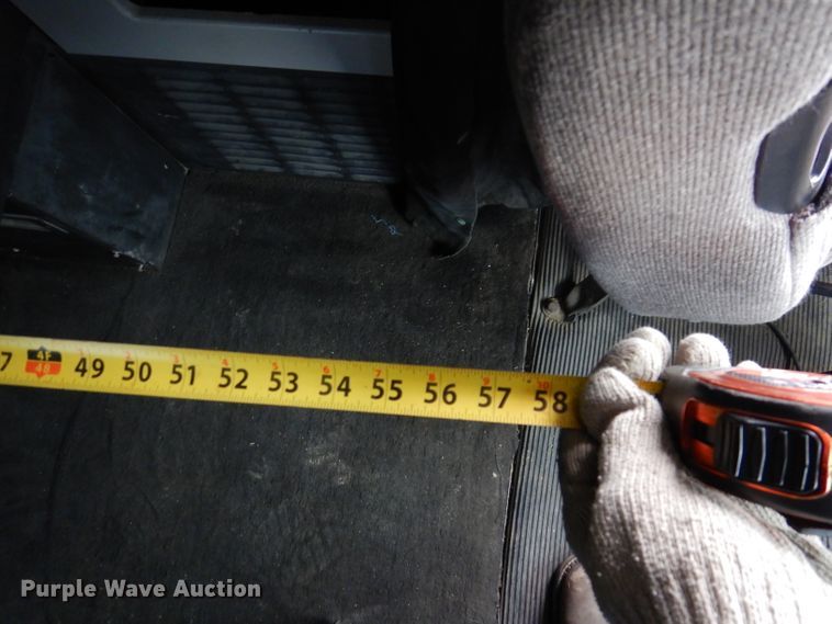 image for item KG9984 2004 Western Star 4900FA  semi truck