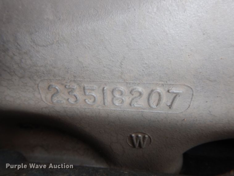 image for item KG9984 2004 Western Star 4900FA  semi truck