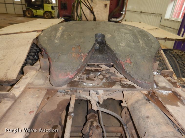 image for item KG9987 1993 Ford LTLS9000  semi truck