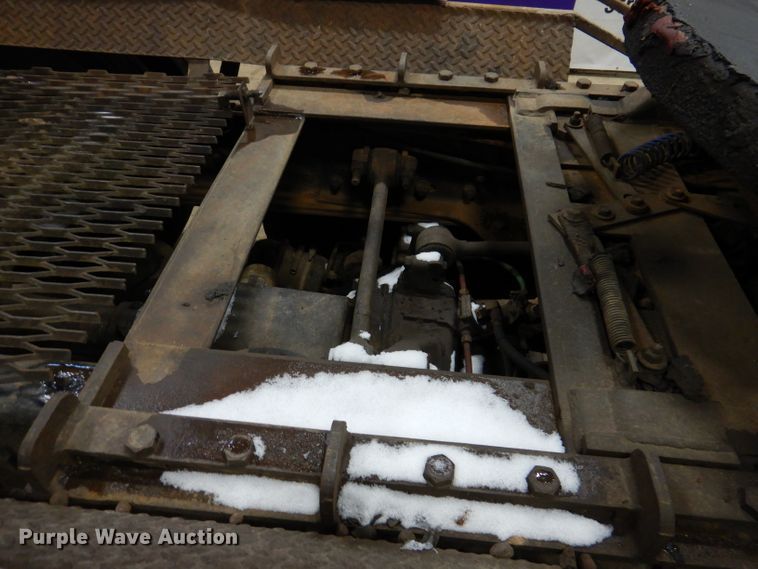 image for item KG9987 1993 Ford LTLS9000  semi truck