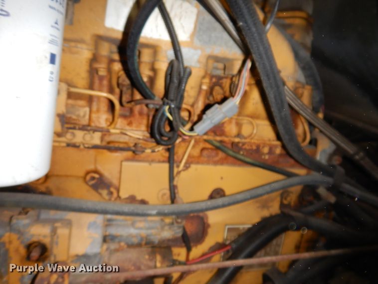 image for item KG9987 1993 Ford LTLS9000  semi truck