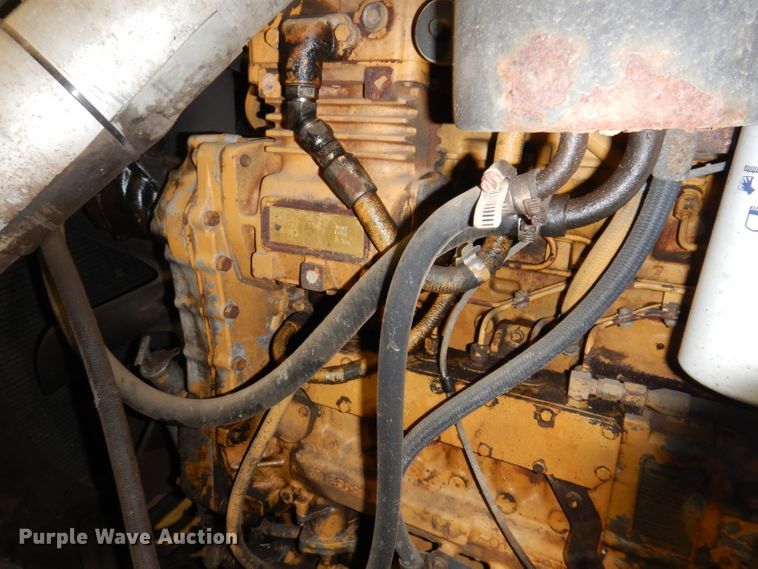 image for item KG9987 1993 Ford LTLS9000  semi truck