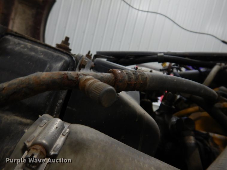 image for item KG9987 1993 Ford LTLS9000  semi truck