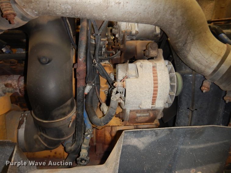 image for item KG9987 1993 Ford LTLS9000  semi truck