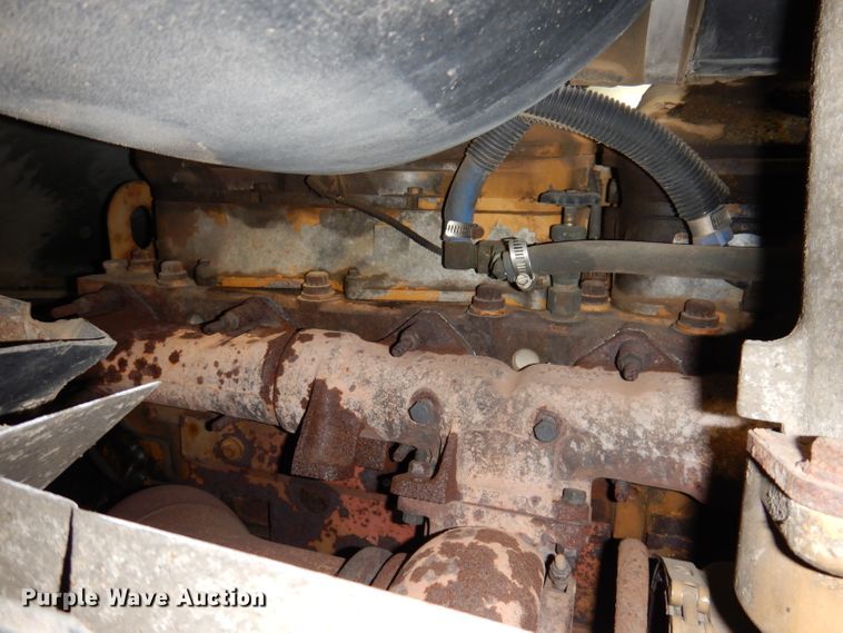 image for item KG9987 1993 Ford LTLS9000  semi truck