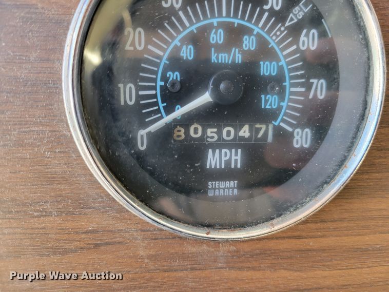 image for item KH9920 1985 Peterbilt 362  semi truck