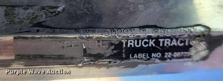 image for item KH9920 1985 Peterbilt 362  semi truck