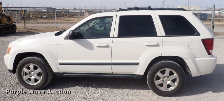 image for item DC4072 2008 Jeep Grand Cherokee  SUV