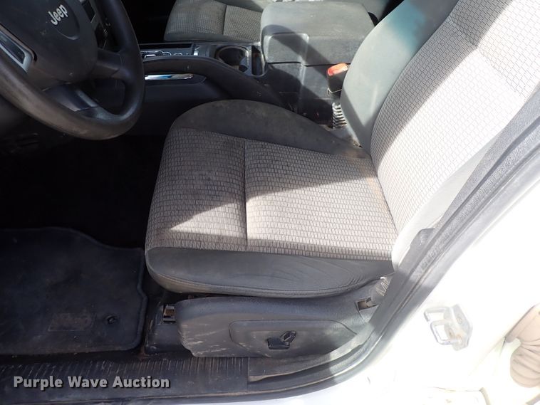 image for item DC4072 2008 Jeep Grand Cherokee  SUV