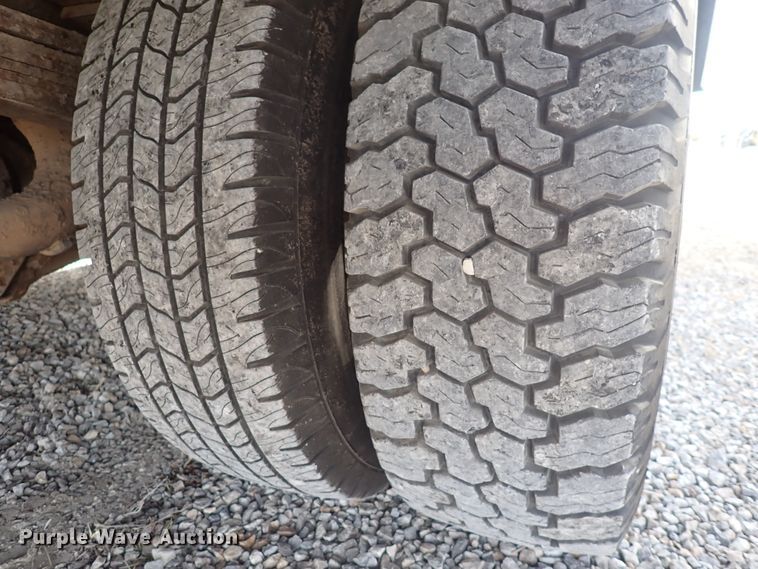 image for item DC4073 1998 Chevrolet K3500  utility bed pickup truck