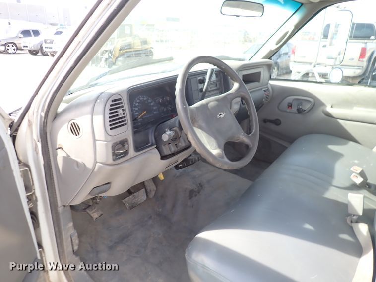 image for item DC4074 2000 Chevrolet C3500  utility bed pickup truck