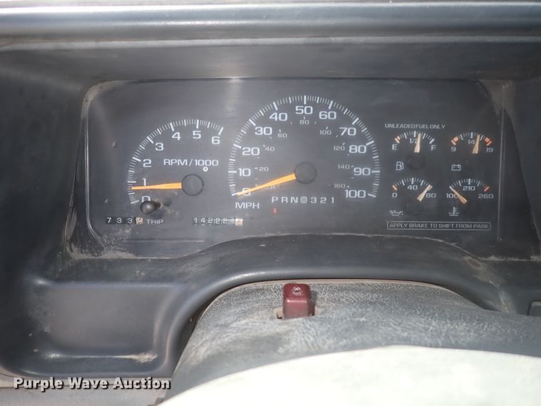 image for item DC4074 2000 Chevrolet C3500  utility bed pickup truck