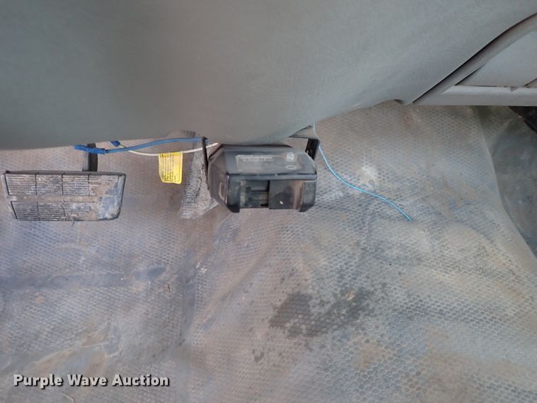 image for item DC4074 2000 Chevrolet C3500  utility bed pickup truck