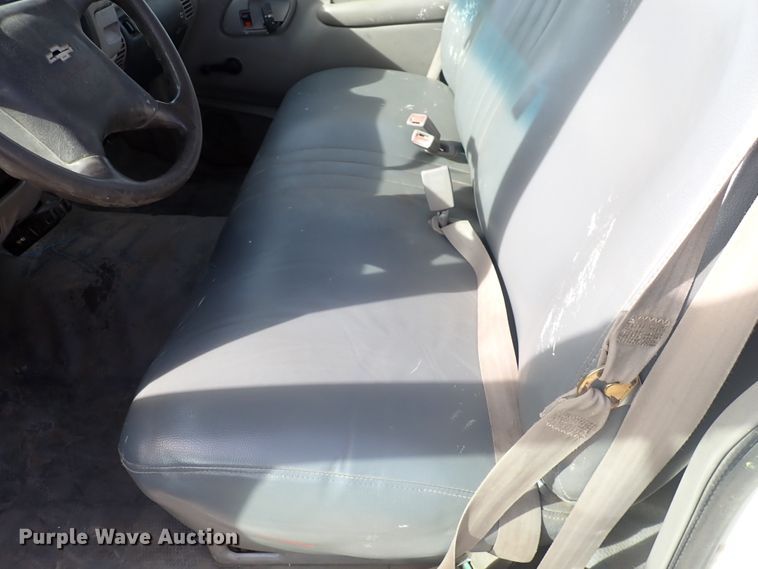 image for item DC4074 2000 Chevrolet C3500  utility bed pickup truck