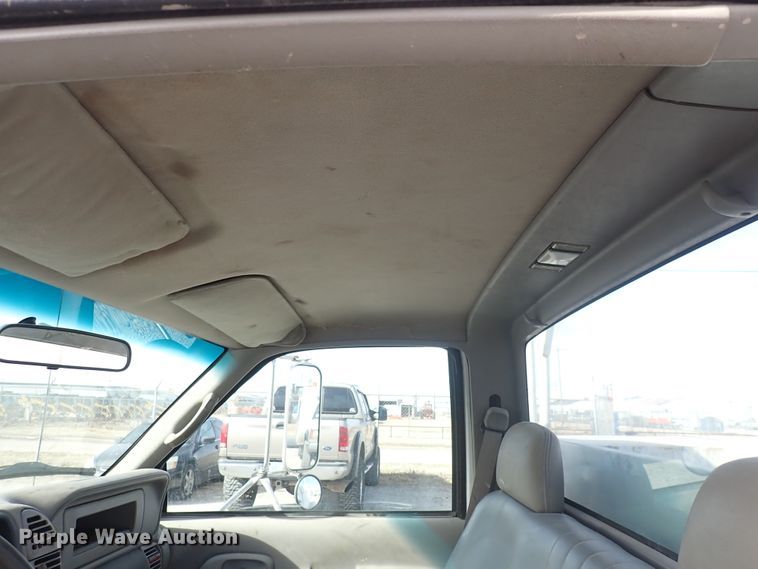 image for item DC4074 2000 Chevrolet C3500  utility bed pickup truck