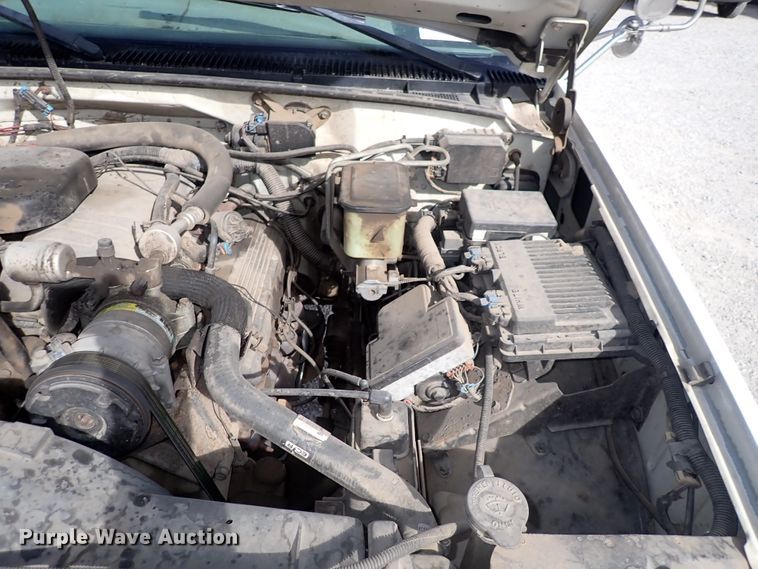 image for item DC4074 2000 Chevrolet C3500  utility bed pickup truck