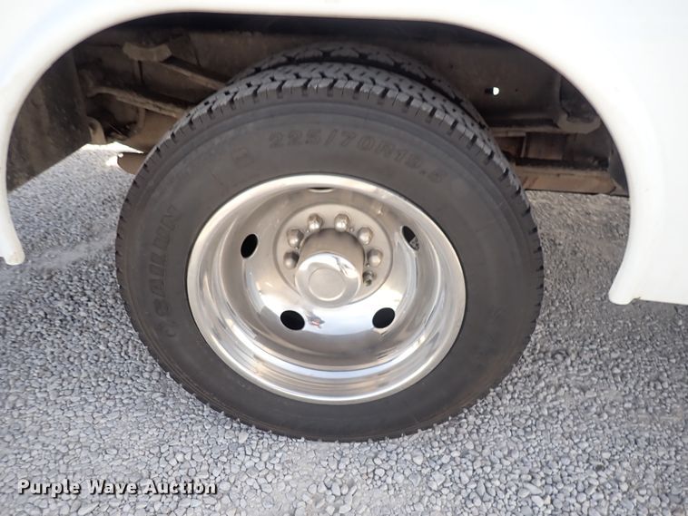 image for item DC4074 2000 Chevrolet C3500  utility bed pickup truck